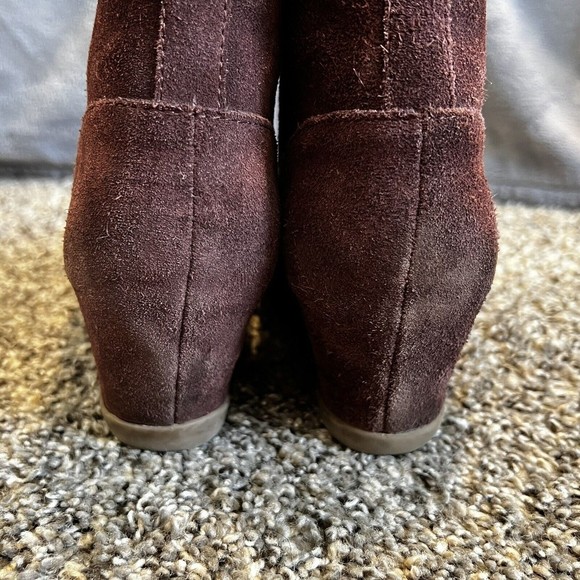 Minnetonka Burgundy Wine Red Suede Wedge Lace up Ankle Boots Booties Size 9 - Picture 7 of 11